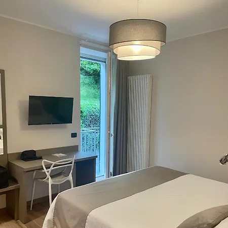 Hotel Baia Di Pare 2*