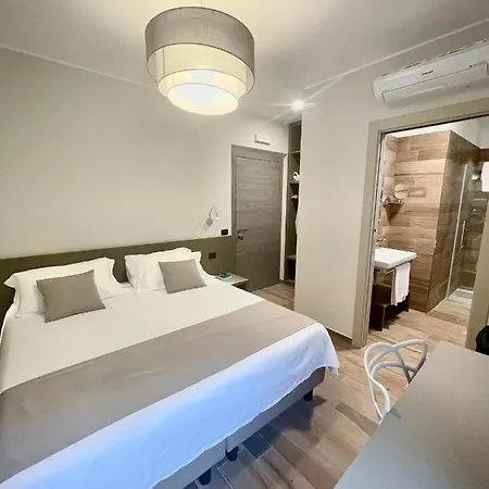 Baia Di Pare Hotel