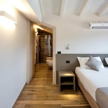 Baia Di Pare Hotel Valmadrera