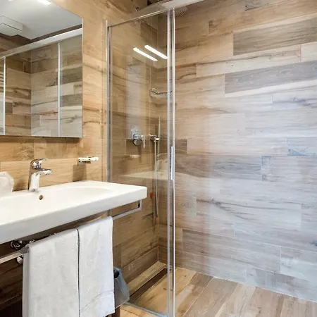 Hotel Baia Di Pare 2*