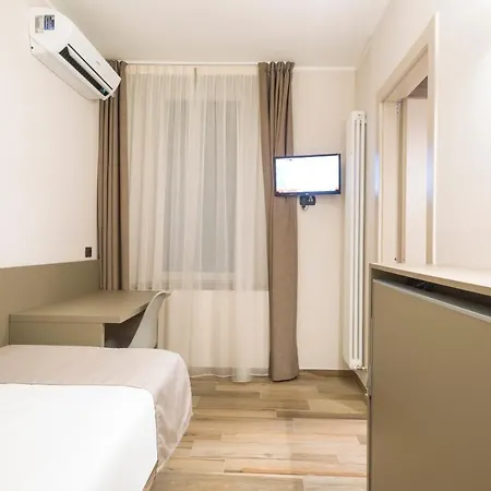 Baia Di Pare Ξενοδοχείο Valmadrera